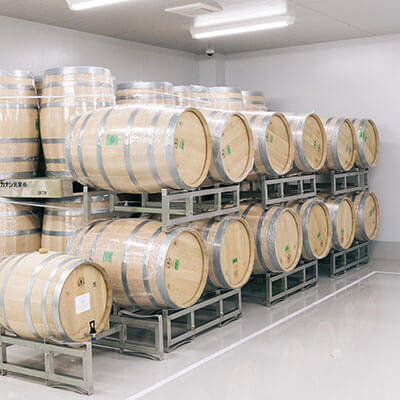 樽内発酵や樽熟成用樽。